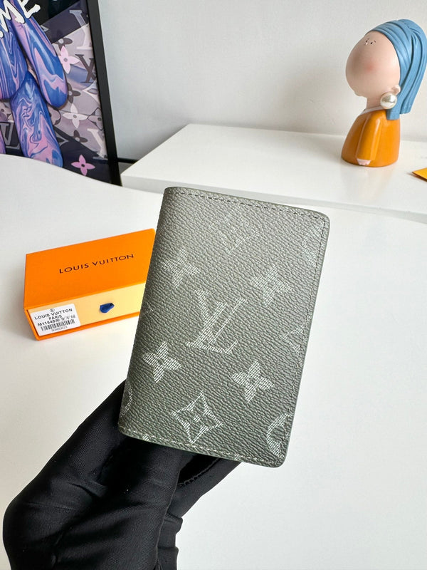 LV Pocket Wallet Green Monogram Gradient Canvas 221317