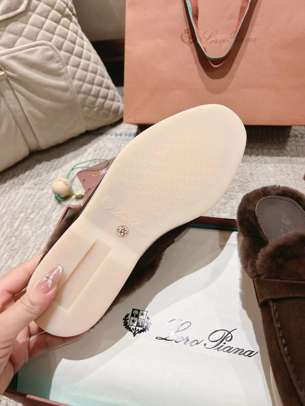 LP Charms Walk Babouche Loafer Bottele Brown Suede With Rabbit Fur Lining 206245