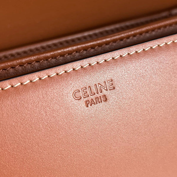 CLASSIQUE TRIOMPHE 22 TAN SMOOTH CALFSKIN