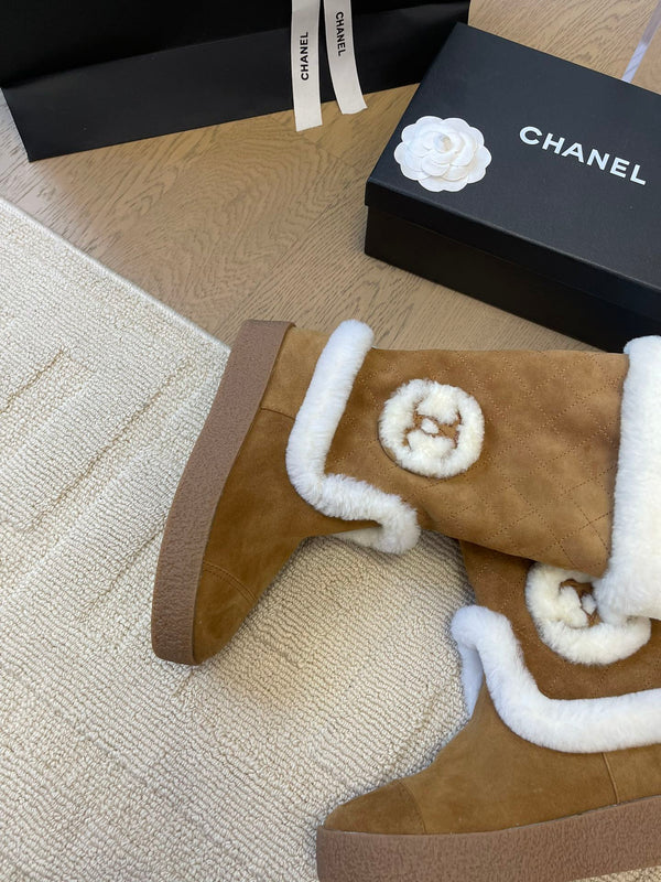 STIVALI ALTI IN CAMOSCIO MARRONE SIDRO E FODERA IN PILE