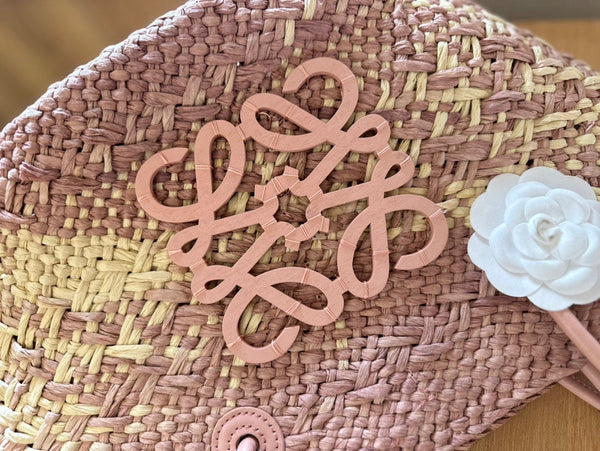 LOE SMALL ANAGRAM BASKET 28 BAG IN TURKISH ROSE IRACA PALM AND CALFSKIN