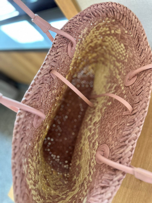 LOE SMALL ANAGRAM BASKET 28 BAG IN TURKISH ROSE IRACA PALM AND CALFSKIN