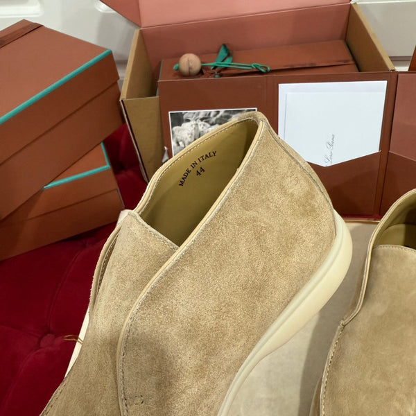 LP Open Walk Ankle Boot In Light Brown Suede 978060