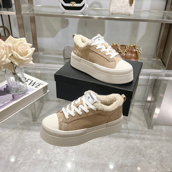 CC Sneaker Beige Suede Wool Lining