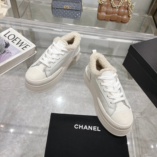 CC Sneaker White Cowhide White Wool Lining