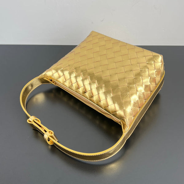 WALLACE 22 BAG GOLD METALIC CALFSKIN