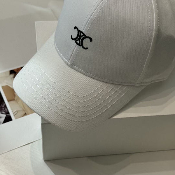 Celin Cap White Cotton Fabric 210405