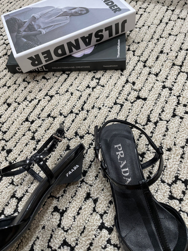 PRA PATENT LEATHER SLINGBACK PUMPS BLACK