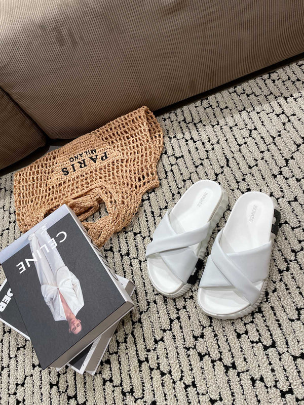 SANDALO INFRA IN PELLE DI VITELLO BIANCA