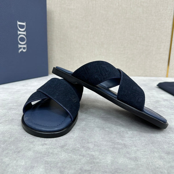CD ALIAS SANDAL NAVY SUEDE