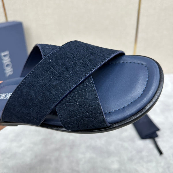 CD ALIAS SANDAL NAVY SUEDE