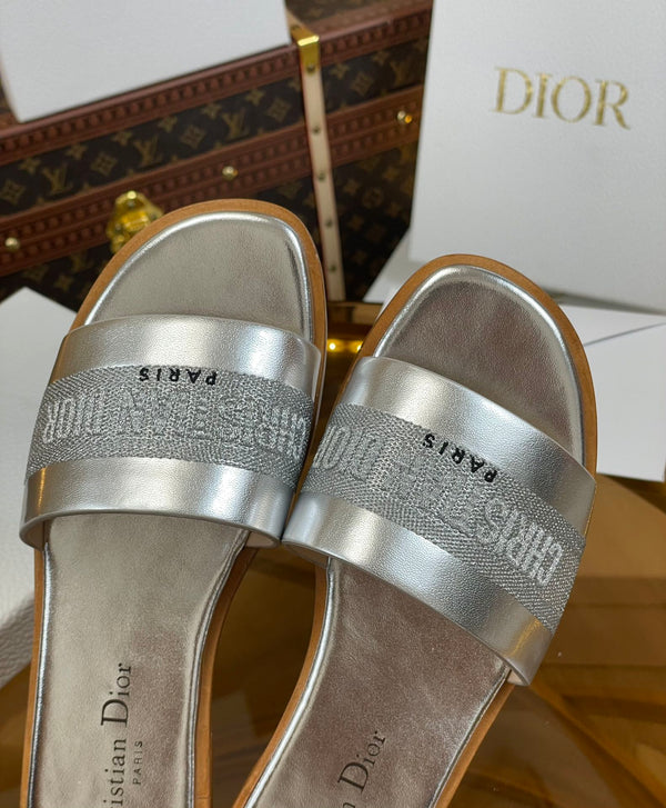 cd slide argento metallizzato vitello ricamato cotone