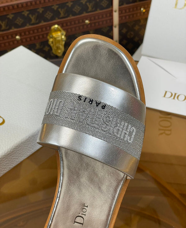 cd slide argento metallizzato vitello ricamato cotone