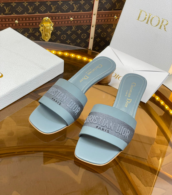 cd slide 45 patel blu vitello cotone ricamato