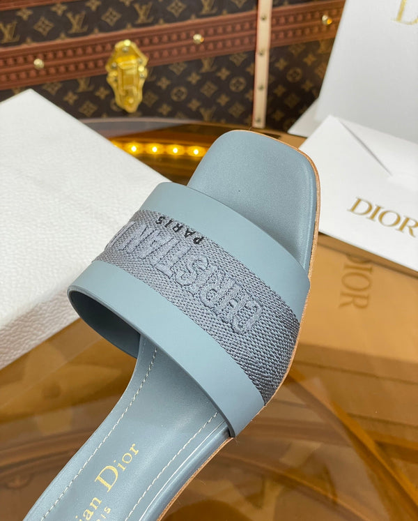 cd slide 45 patel blu vitello cotone ricamato