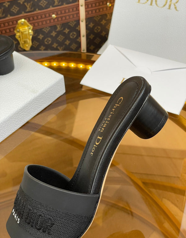 cd slide 45 pelle di vitello nera cotone ricamato