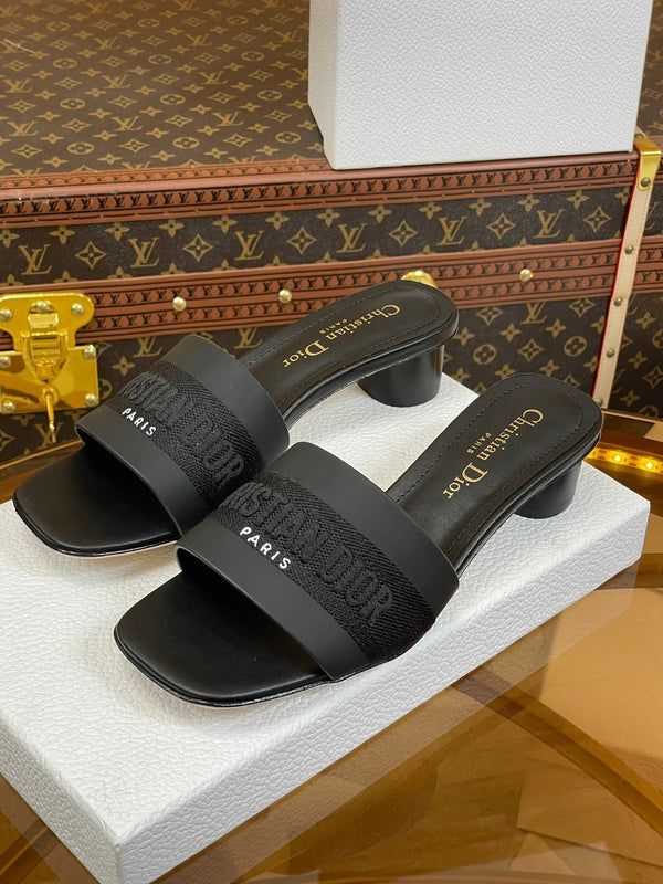 cd slide 45 pelle di vitello nera cotone ricamato