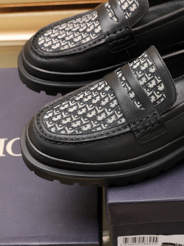 CD EXPLORER LOAFER BLACK AND WHITE JACQUARD