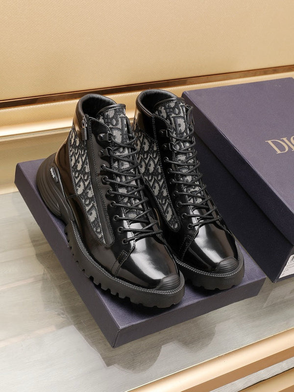 CD COMBAT ANKLE BOOT BLACK AND BEIGE POLISHED CALFSKIN