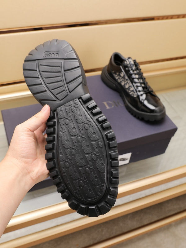 CD COMBAT DERBY SHOE BLACK AND BEIGE POLISHED CALFSKIN