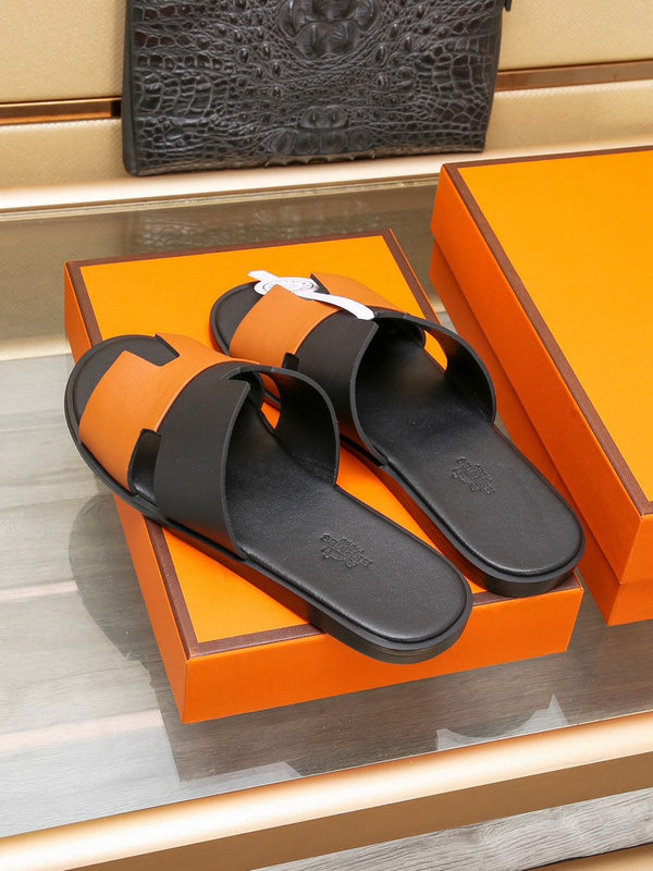 HM IZMIR SANDAL BLACK AND TIGER LAMBSKIN