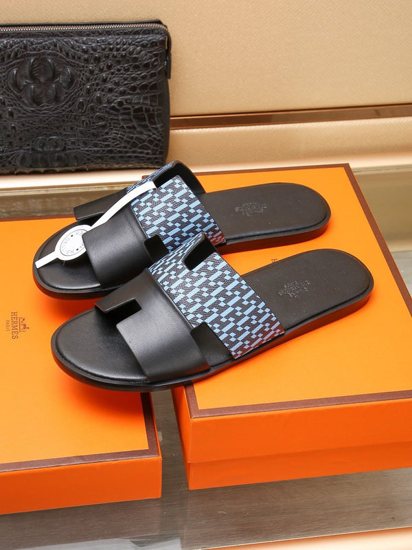 HM IZMIR SANDAL BLACK AND SKY CALFSKIN