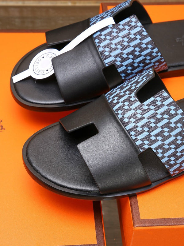 HM IZMIR SANDAL BLACK AND SKY CALFSKIN