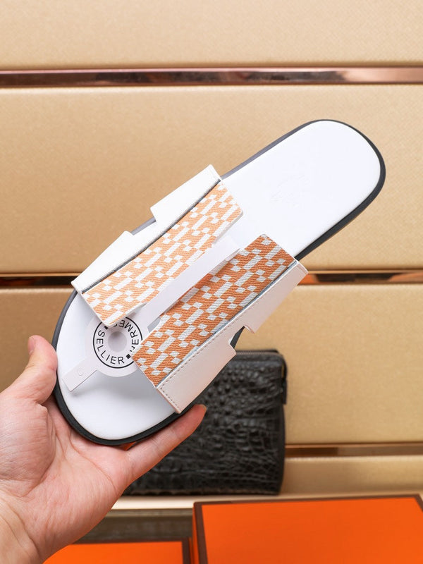 HM IZMIR SANDAL WHITE AND TANGERINE LAMBSKIN