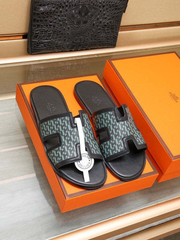 SANDALO HM ORAN IN PELLE DI AGNELLO NERA E ZAFFIRO