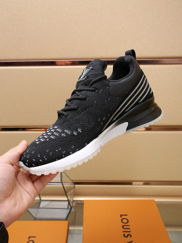 SNEAKERS IN BLACK MIX WHITE MESH BREATHABLE AND RUBBER