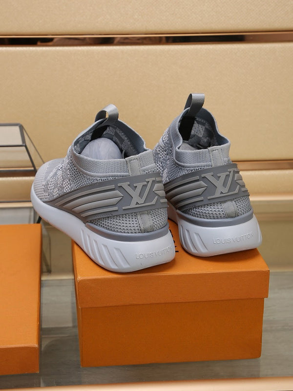LV SNEAKERS IN LIGHT GREY MESH FABRIC