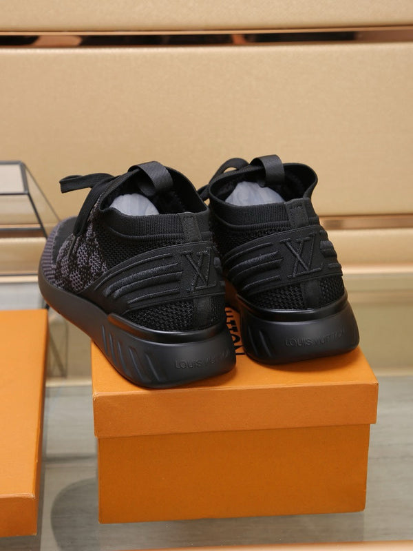 LV SNEAKERS IN BLACK AND GREY MESH FABRIC