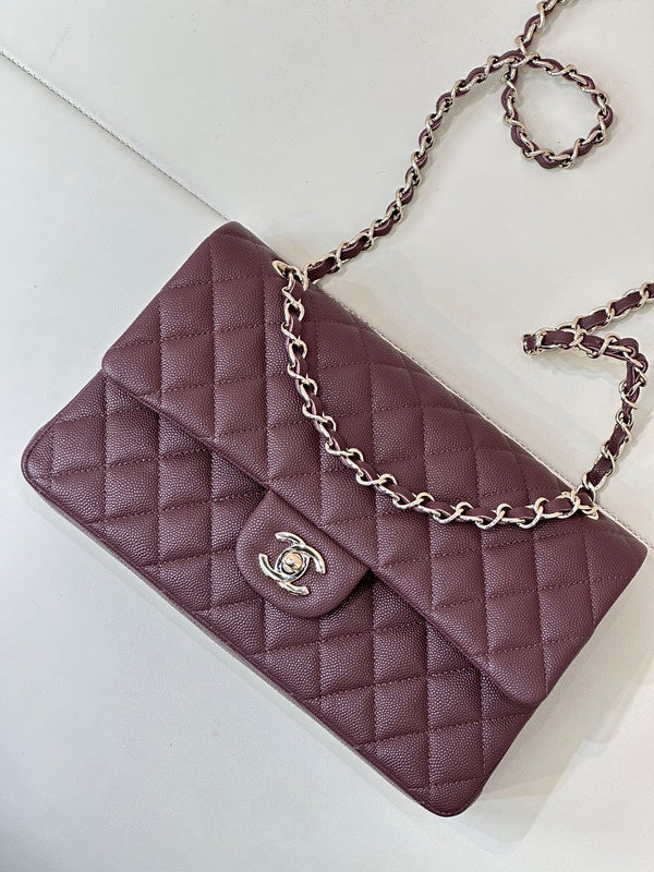 CLASSIC FLAP 23CM BURGUNDY CAVIAR LIGHT GOLD HARDWARE