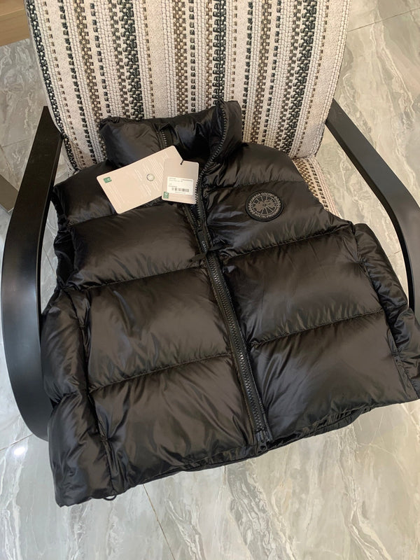 C. Goose Hooded Down Vest Black Polyester 0003