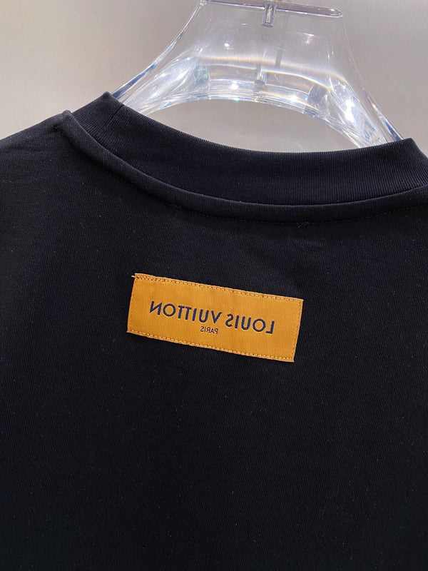 T-SHIRT IN COTONE NERO LV LOGO GIALLO 238821