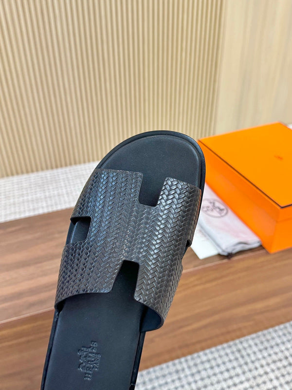 HM Izmir Sandal Black Rose Leather 294342