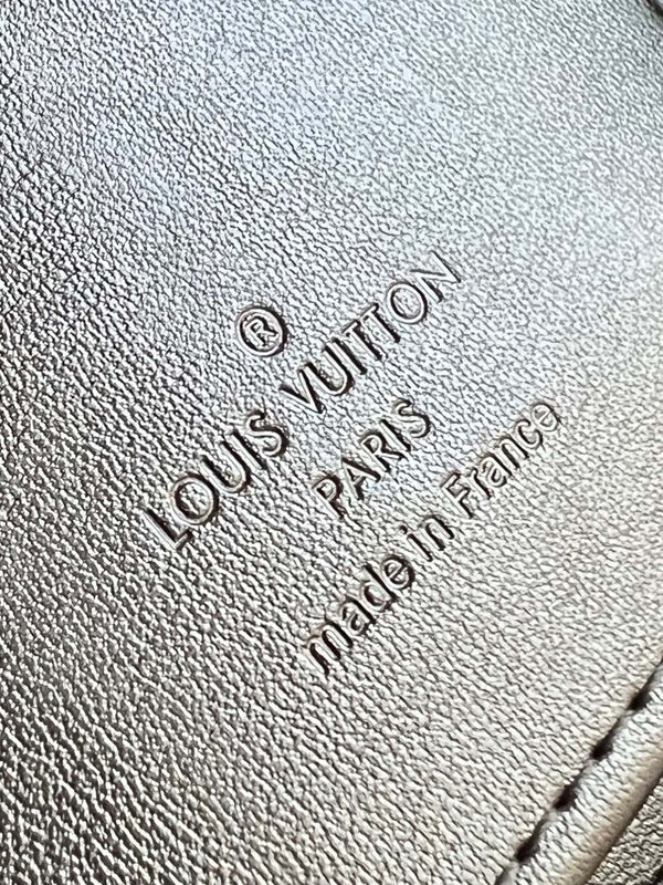 ZIPPY VERTICAL AEROGRAM WALLET 20CM BLACK CALFSKIN