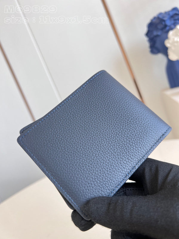 MULTIPLE WALLET AEROGRAM 10CM BLUE CALFSKIN