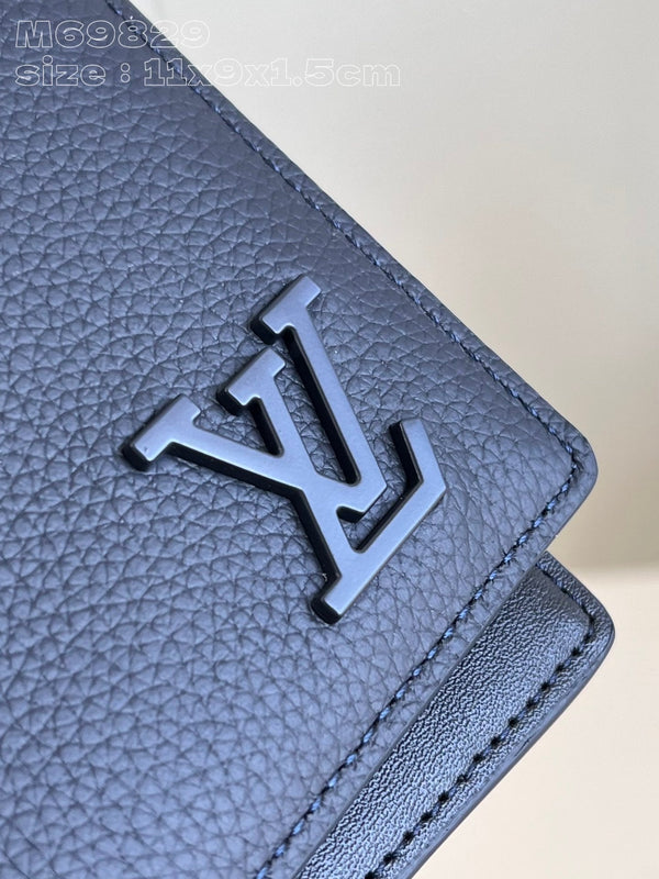 MULTIPLE WALLET AEROGRAM 10CM BLUE CALFSKIN