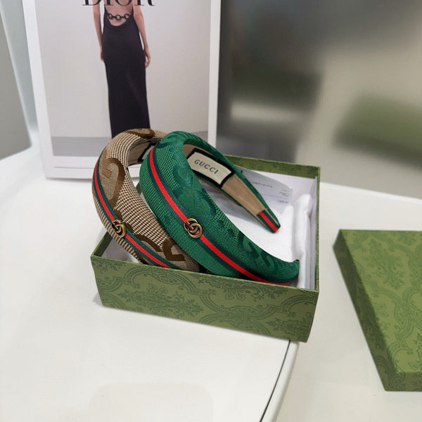 THICK HEADBAND IN FUN GREEN CANVAS WITH WEB 423669