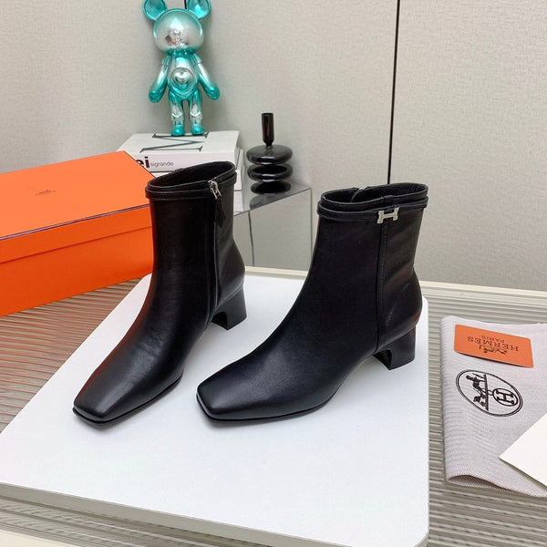 HM Hommage Ankle Boot Black Calfskin 971350