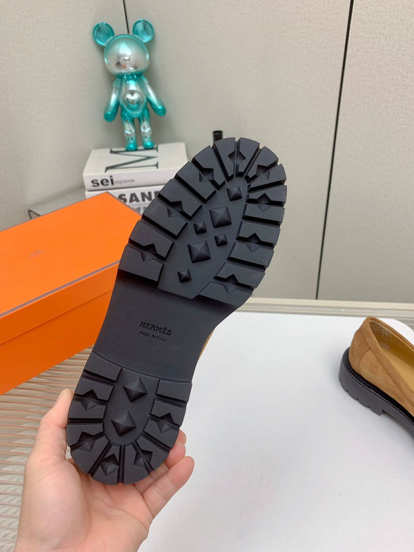 Mocassino HM Icone in pelle scamosciata marrone 971405