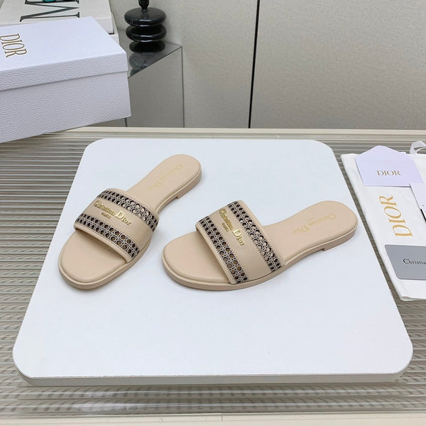 CD D-Lane Slide In Beige Cowhide 106275