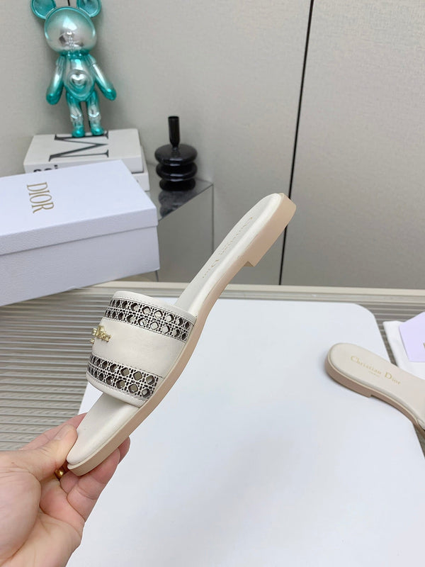 CD D-Lane Slide In White Cowhide 106277