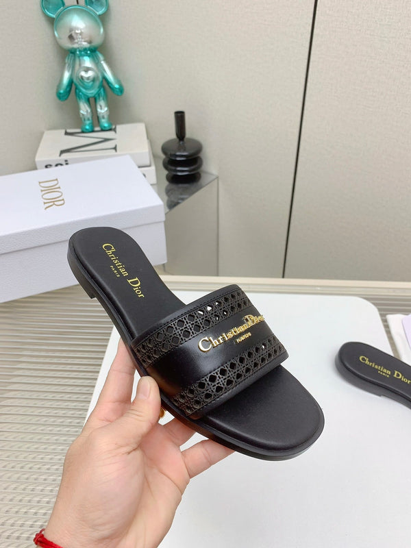 CD D-Lane Slide In Black Cowhide 106281