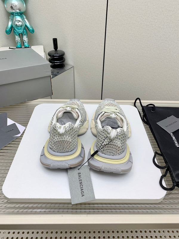 XL FISHNET SNEAKER IN GRAY AND BEIGE MESH, POLYURETHANE, POLYESTER WITH RHINESTONES