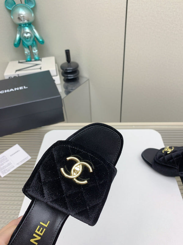 CC Mule Sandals 50mm In Black Velvet 148937