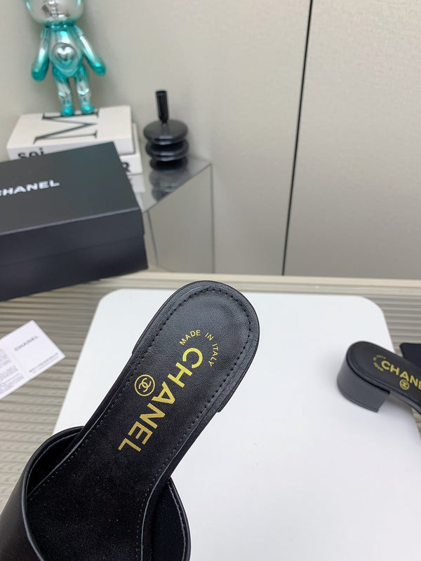 CC Mule Sandals 50m In Black Lambskin 148976