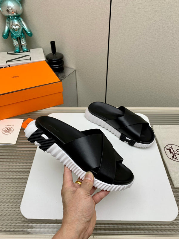 HM 25 Infra Sandal Cowhide and Rubber 245616