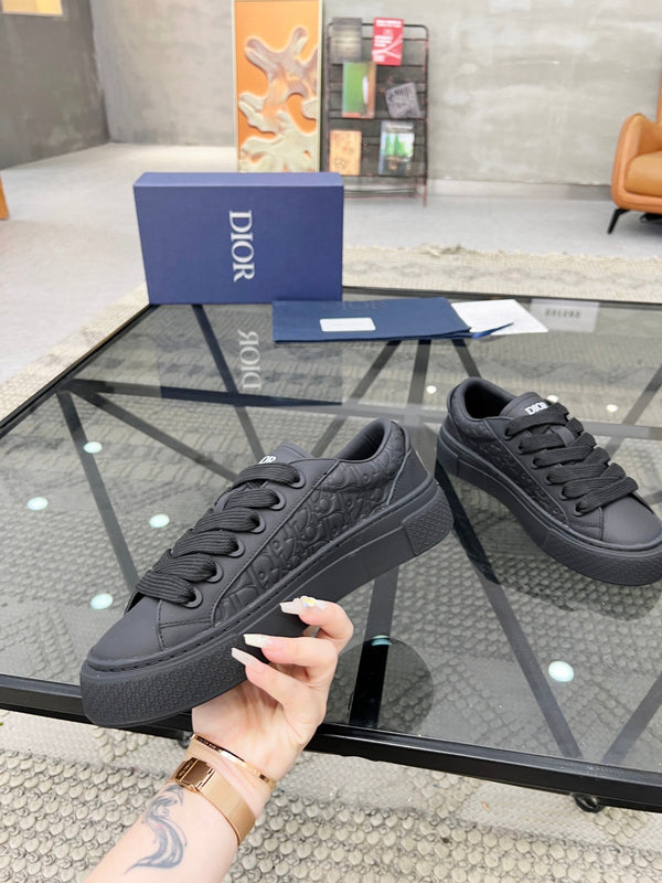 CD B33 SNEAKER BLACK EMBOSSED CALFSKIN